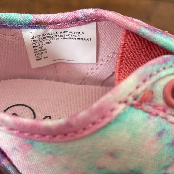 NWT Cat&Jack Toddler girl Runner shoes rainbow pink - Picture 6 of 7